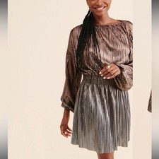 ASTR The Label Medium NWT Janelle Metallic Ombre Dress