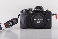 Olympus OM-D E-M10 Mark III Black - Low Shutt...