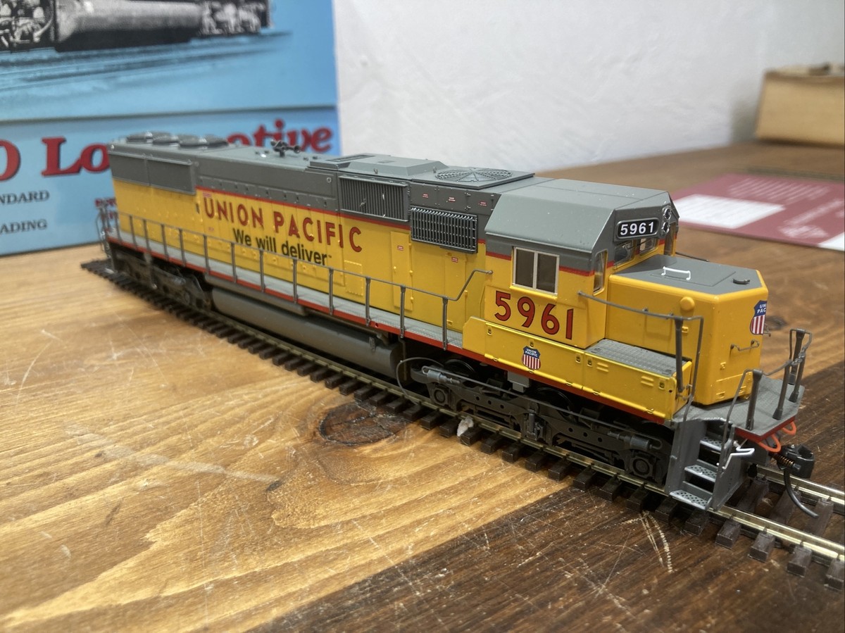 Proto 2000 Limited Edition HO SD60 Union Pacific Road# 5961