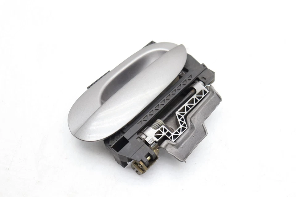 97-03 BMW E39 540I M5 ЗАДНЯЯ ЛЕВАЯ РУЧКА ВНЕШНЕЙ ДВЕРИ СО СТОРОНЫ ВОДИТЕЛЯ E3387 - Изображение 4 из 4