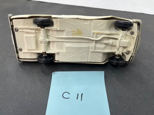 C12 1960 Mercury Comet Sedan vintage Promo model 1/25 McM. - Afbeelding 3 van 7