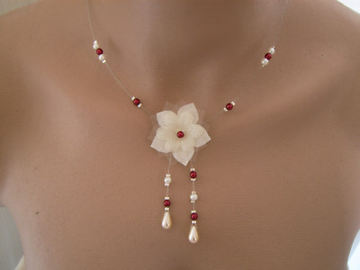 robe collier rouge