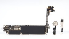 iPhone 7 32GB UNLOCKED Logic Motherboard -FOR PARTS OR NOT WORKING