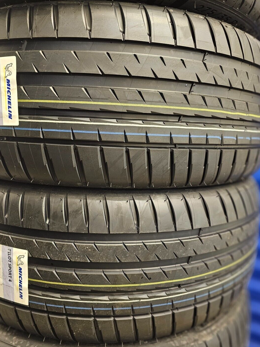 2X NEW MICHELIN PILOT SPORT 4 235/40 ZR18 XL 95Y CAR TYRES