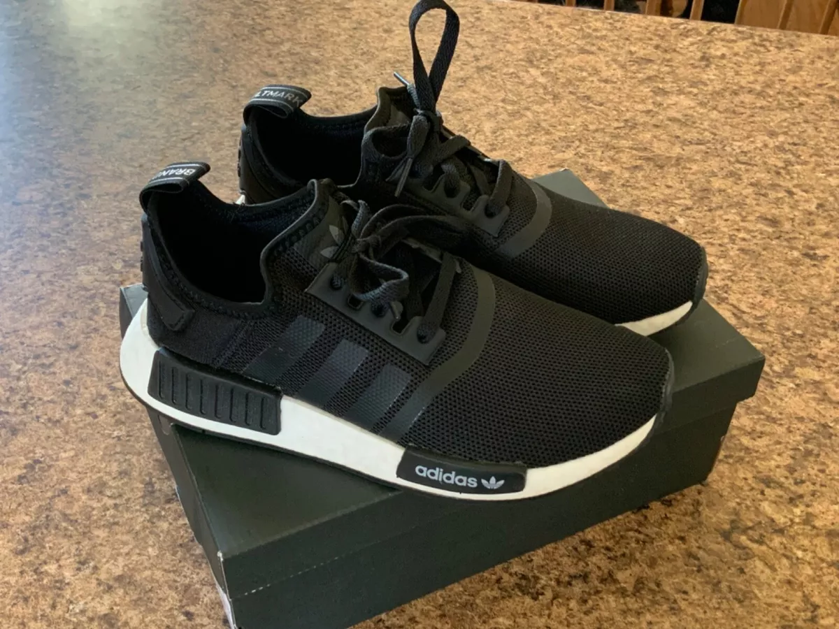 Adidas NMD R1 Boost US KIDS SIZE 5.5 Core Black White Youth
