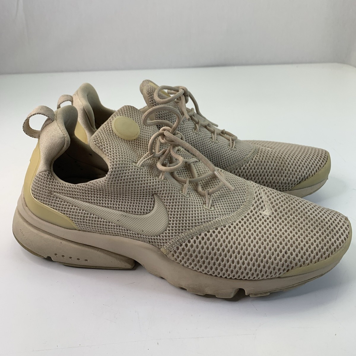Nike Air Presto Fly Oatmeal Size Womens Size 9 Tan 910569