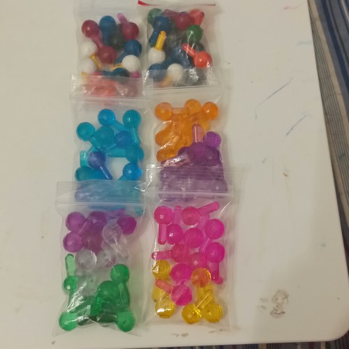 94 Clear &Solid Pegs For Faceted Glibe Bulns Lights For Ceramic Christmas Trees