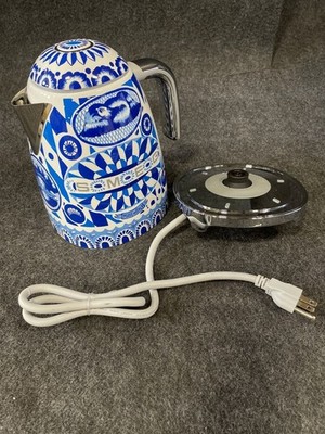 SMEG KLF03DGBUS Dolce & Gabbana Electric Kettle 120V 1500W Blu Mediterraneo