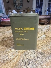 M9A1 US Military Gas Mask Size S Sealed In Original Can! 1952 ! 