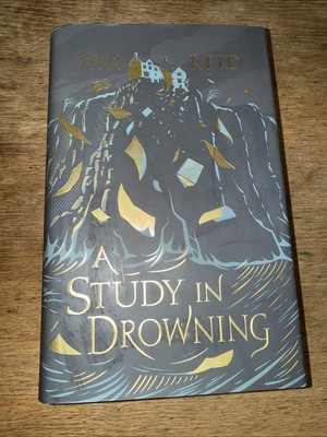 NEW! ILLUMICRATE ''A STUDY IN DROWNING'' by AVA REID SIGNED EXCLUSIVE ED-1st Print