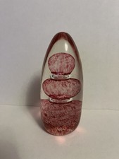UNMARKED Wedgwood Style Speckled Pink Glass Domed Egg Paperweight Approx 5” tall
