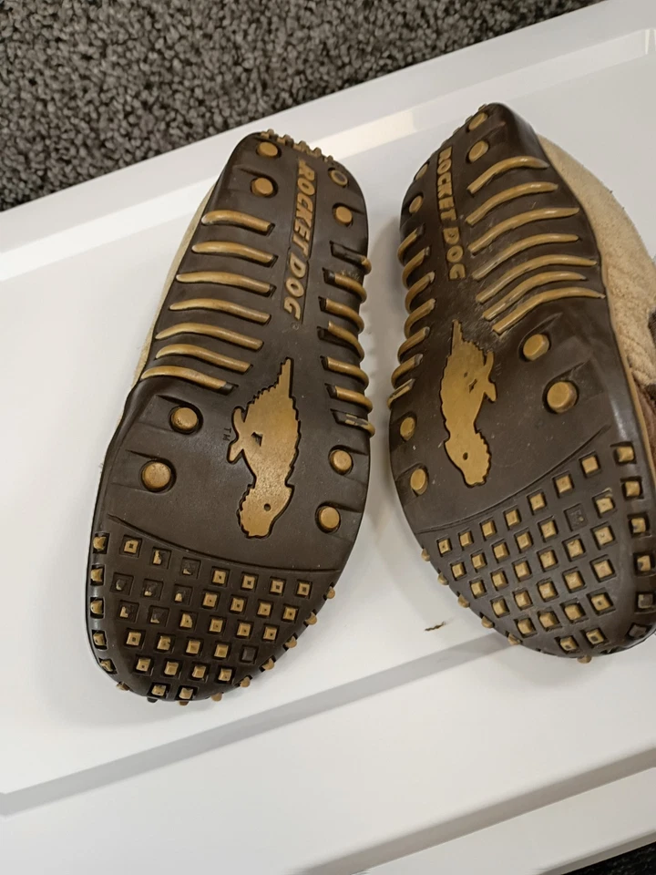 Rocket Dog Shoes Women's Size US 9 Brown Leather Slip-On Comfort Hiking Outdoors - Image 2 of 4