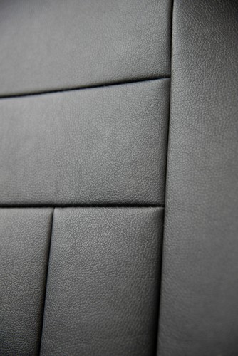 Coprisedili in ecopelle su misura adatti per Skoda Octavia I in nero - Foto 7 di 11