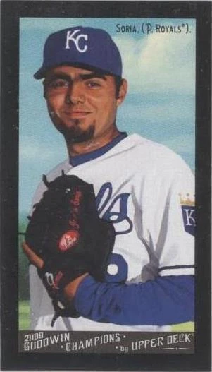 Mini Black Border Gypsy Queen Back