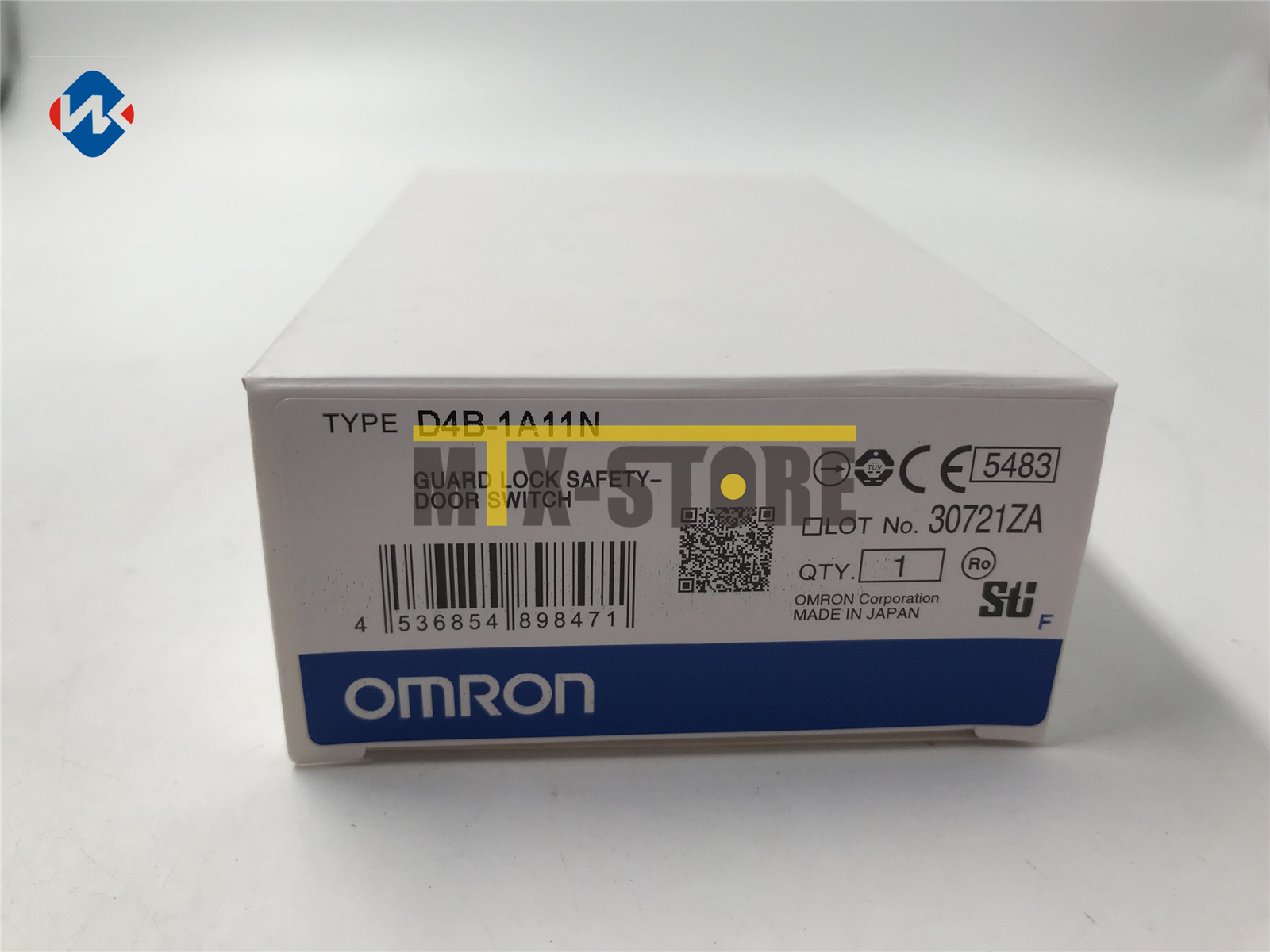 1PC New IN BOX Omron Brand New LIMIT SWITCH D4B-1A11N