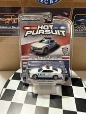 Hot Pursuit New York City Police Dept 2009 Dodge Charger 1/64 Diecast Series 13
