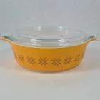 Vintage Pyrex Town and Country #471 - 1 Pint  Casserole Dish With Lid - Nice!!!