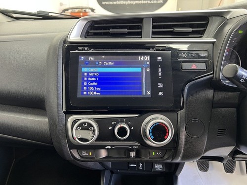 2018 Honda Jazz i-VTEC Sport Hatchback Petrol Manual - Picture 12 of 23