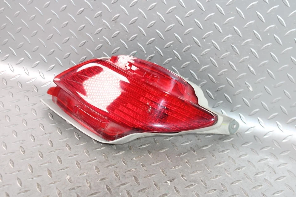 10-15 RX350 Rear Back Lower Bumper Driver Side Left LH Taillamp Taillight Lamp - Изображение 2 из 4