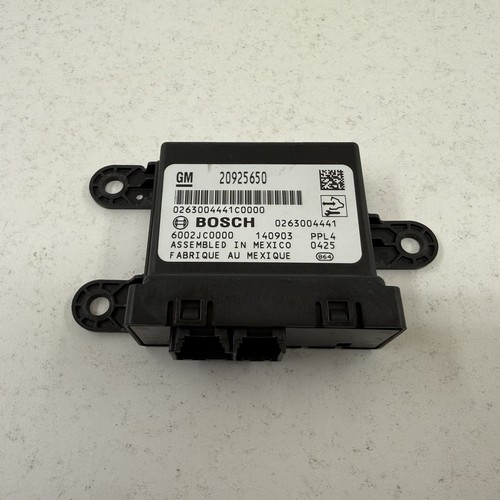 2010-2015 Chevrolet Camaro Parking Assist Control Module 20846676 OEM