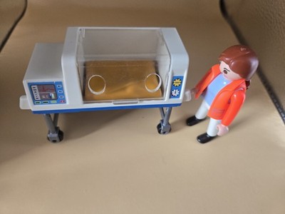 Playmobil BABY INCUBATOR CITY LIFE 4225 NO BOX.