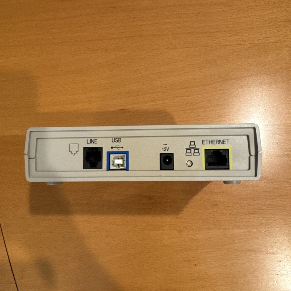 Módem Westell WireSpeed B90-210015-04 Ethernet USB DSL - 2 adaptadores pwr Foto 3 de 4