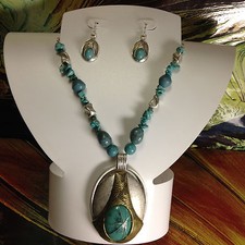 TURQUOISE PENDANT NECKLACE   DROP DANGLE HOOK EARRINGS NEW WOMENS JEWELRY SET