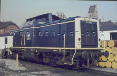 org Dia 35mm V100 DB 211 362-9 Bw Tübingen in Singen / Htwl 18.09.1975 (18054