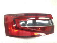 Feu arrière Skoda 120