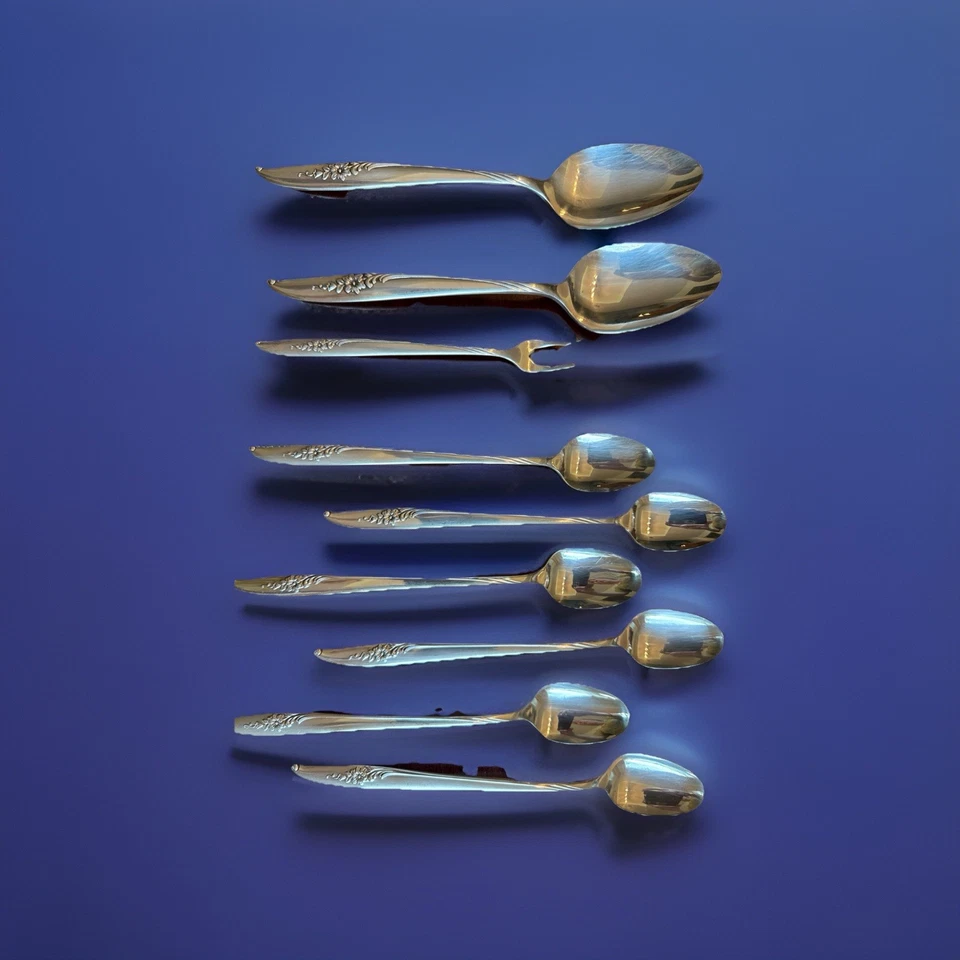 Juego de 42 piezas de cubiertos Nobility plateados Royal Rose Foto 2 de 4