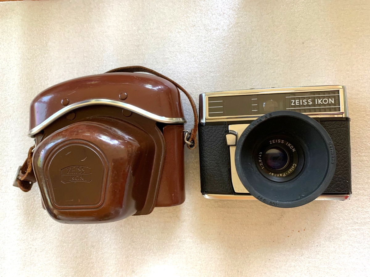 Zeiss Ikon Contessamat 35mm Compact Camera /Color Pantar 1:2.8