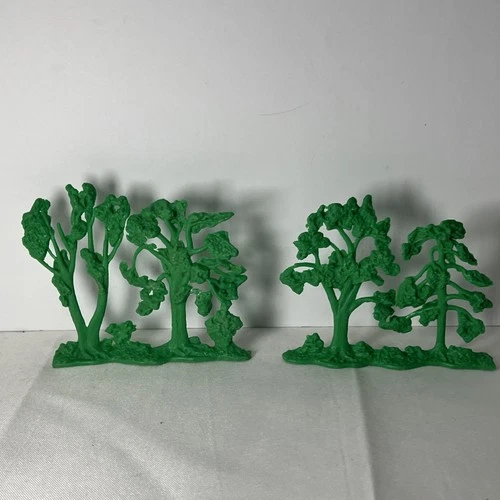 MARX BATTLEGROUND - LOT of 2 TREES - VERY GOOD Condition- Vintage Collectibles