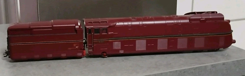 Verkaufe Märklin H0 Stromlinienlok BR 05001. AC DIGITAL MFX SOUND. Art 37050 - Bild 2 von 4