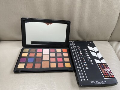 NEU UND VERPACKT Revolution X Friends Lidschattenpalette