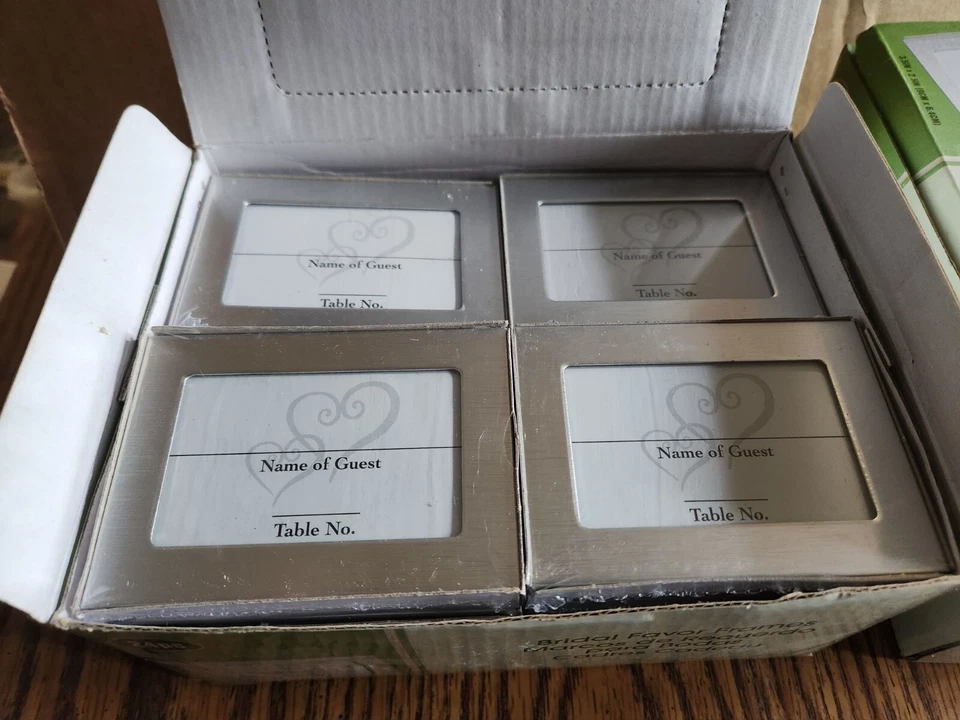 2 Cajas de Victoria Lynn Favores Nupciales Marco Recuerdos Para Mesa 48 Total Nuevo Foto 4 de 4
