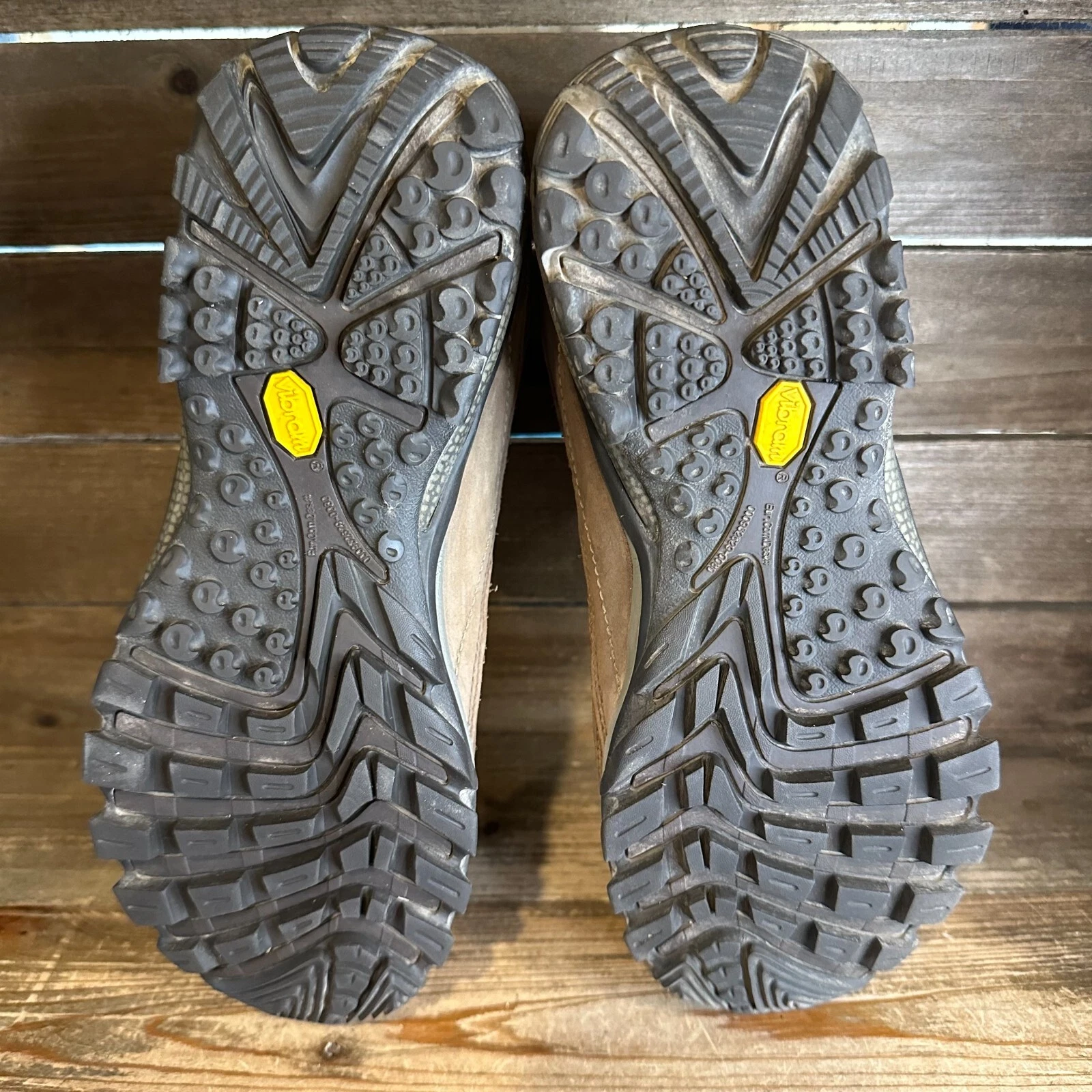 merrell siren continuum leather athletic mid hiking boots