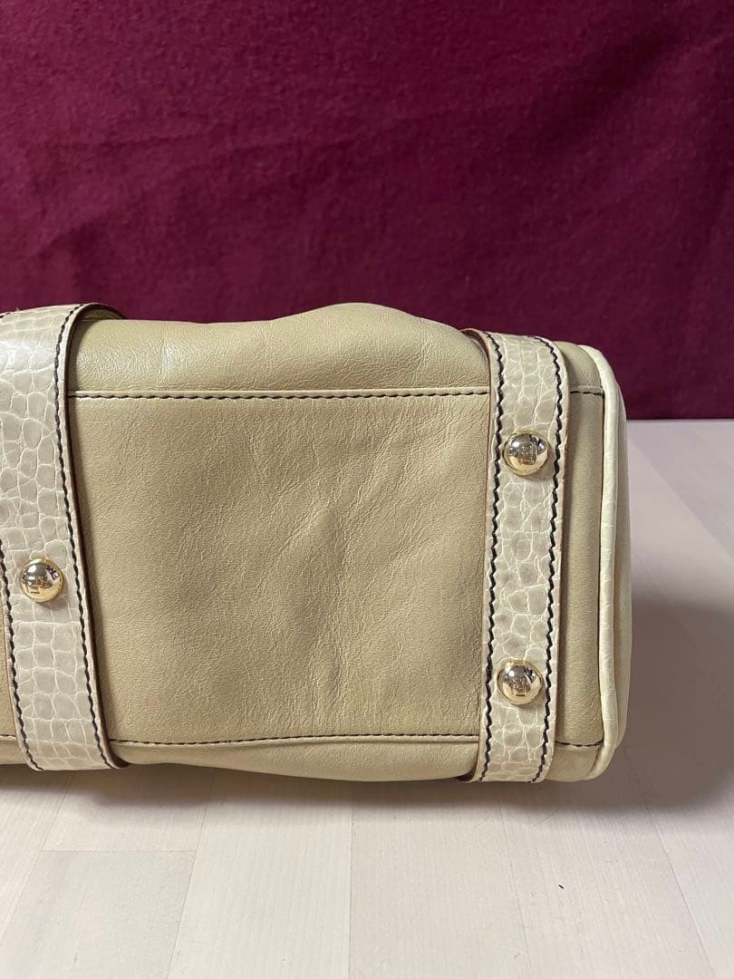 FENDI Beige Handbag embossing Women From Japan thumbnail 7