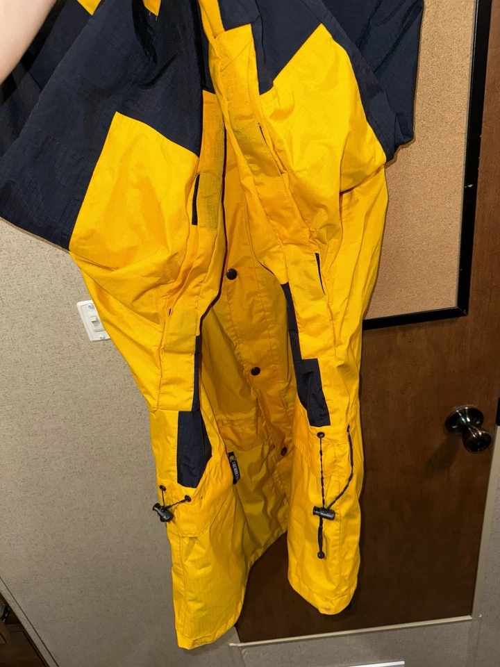 Parka The North Face Gore Tex Vintage Para Mujer Y2K Amarilla Negra 2XL XXL Grunge Foto 4 de 4