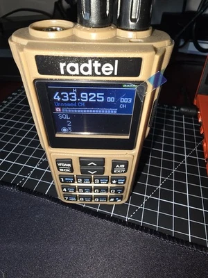 PRE PROGRAMED UPDATED Radtel RT 900 AIRBAND MARINE PMR CB VHF UHF AM Scanner UK