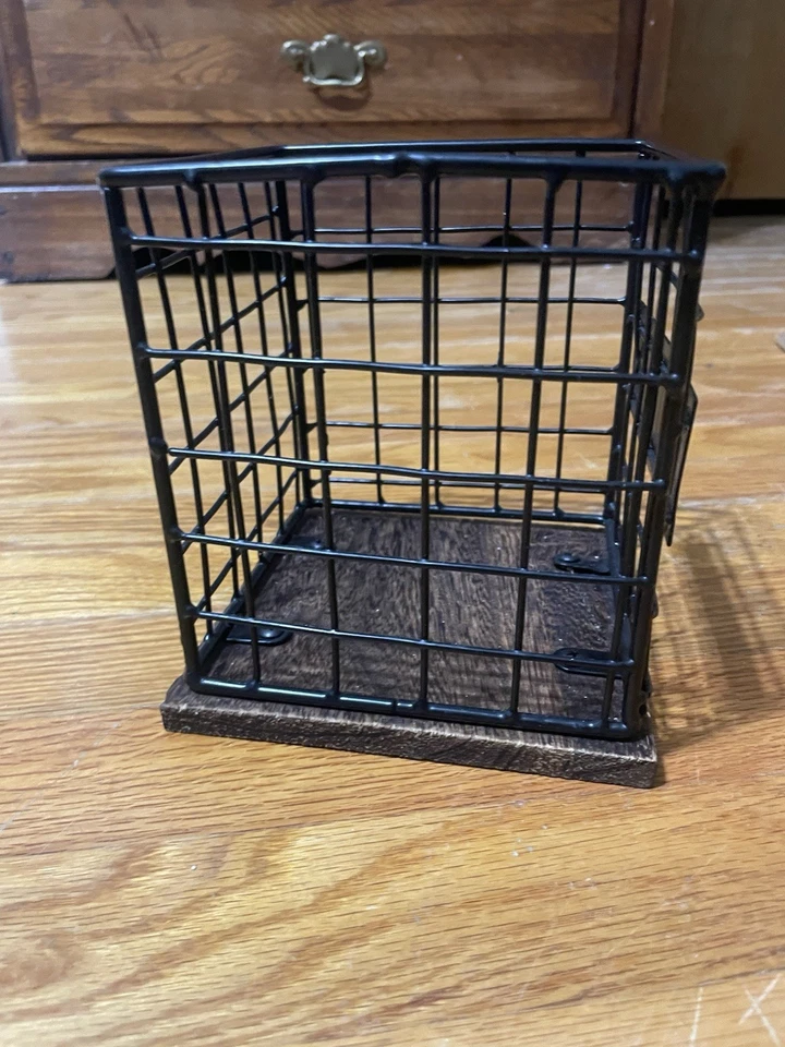 ПОСУДА Rae Dunn. Держатель, квадратная проволока и дерево, фермерский дом кухня, пикник, вечеринка - Изображение 2 из 4