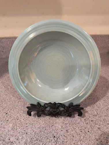 Red Wing Pottery VILLAGE GREEN ?  Rimmed Soup/Cereal Bowls 8.25”