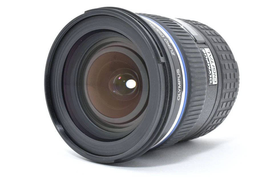 Olympus Zuiko Digital 12-60mm f2.8-4 SWD ED Four Thirds 8365 - Image 2 of 4