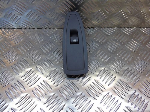 BMW 4 Coupe F32, F82 Fensterheber Schalter Vorne links 9208107 3.00 23786697