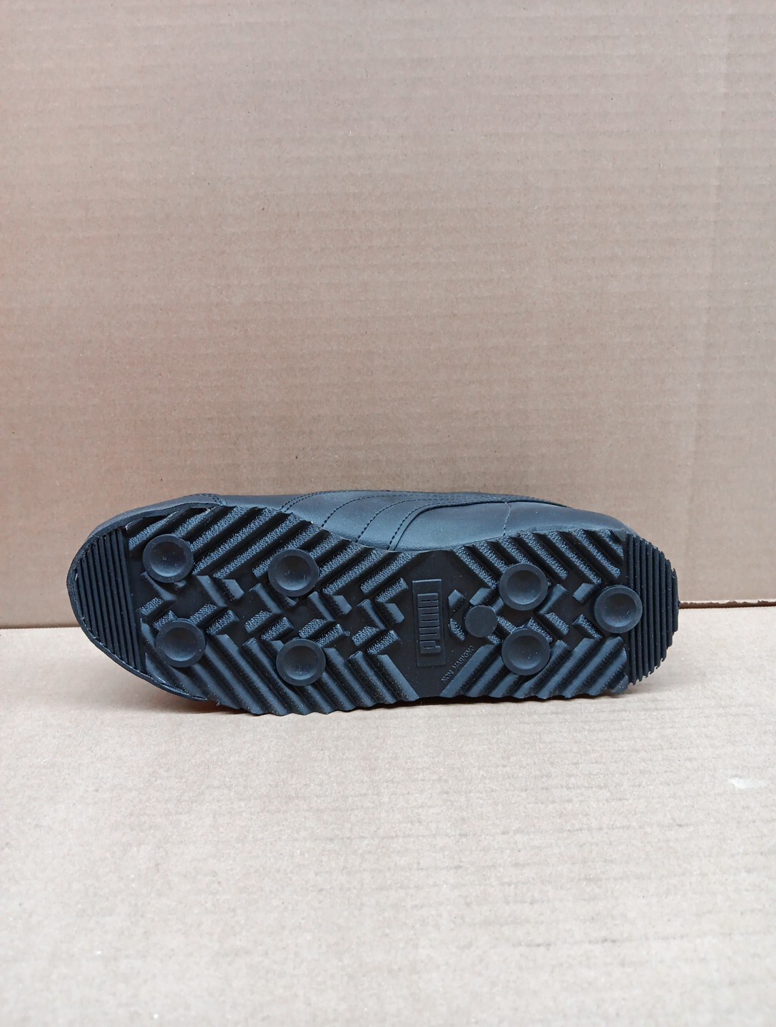 Size 6 - PUMA Roma Basic Black image 9