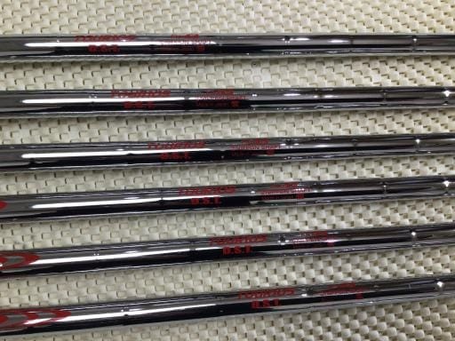Dunlop SRIXON ZX5 6S Iron Set Stiff Right-Handed NS PRO