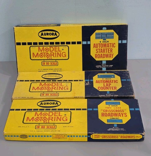 1960's Aurora Model Motoring Lot 9" TWO LANE CRISSCROSS, Lap Counter & Starter