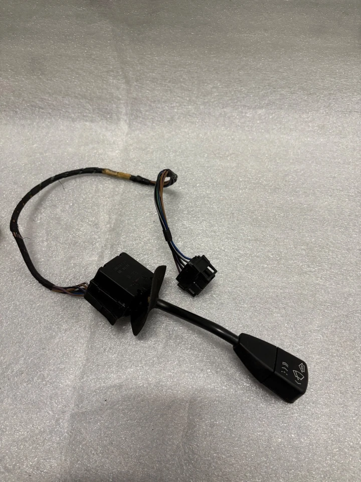 BMW E34 OEM Turn Wiper Stalk Set w/ Cruise Control Stalk & Module 1989-1995 - Image 3 of 4