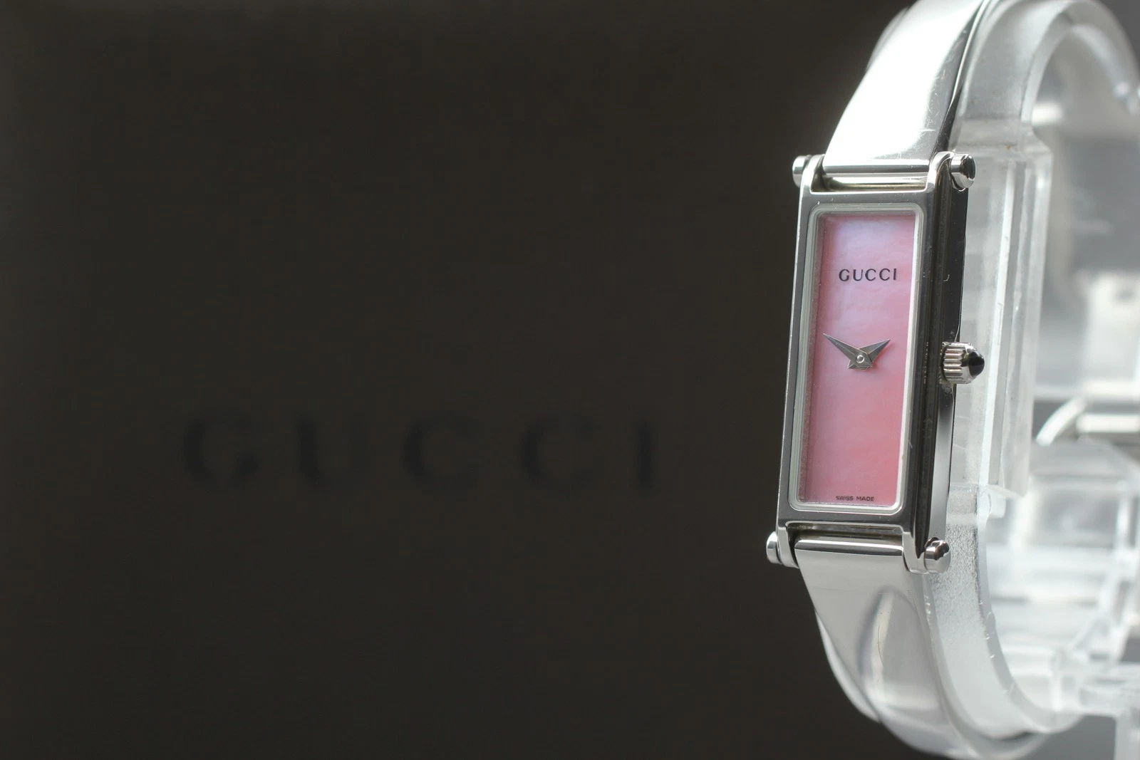 [Quasi Come Nuovo] Orologio Vintage GUCCI 1500L Rosa X Quarzo Argento Donna dal GIAPPONE