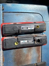 Chevy Small Block Valve Cover Set Pre Owned. Chevy Small Block Valve Cover Set Pre Owned.