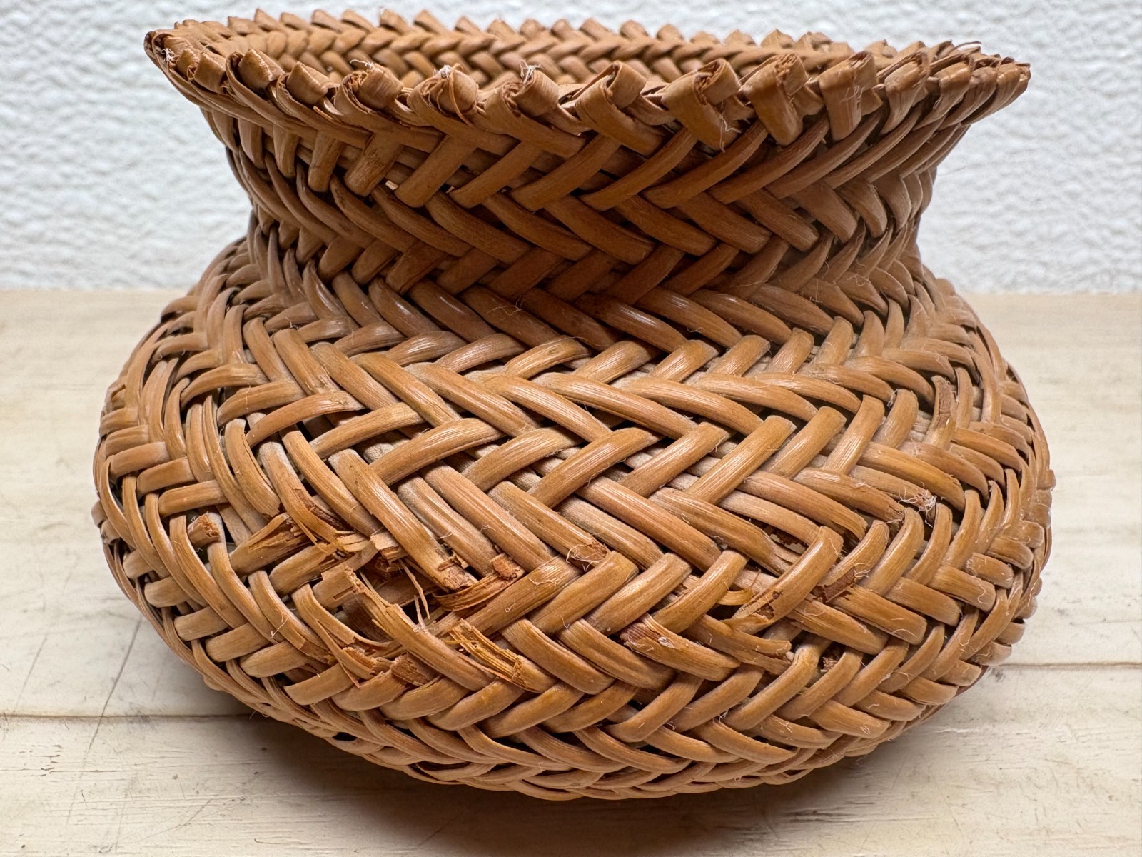 Vtg Set Of 2 Tarahumara Pine Needles Basket Handmade IN USA